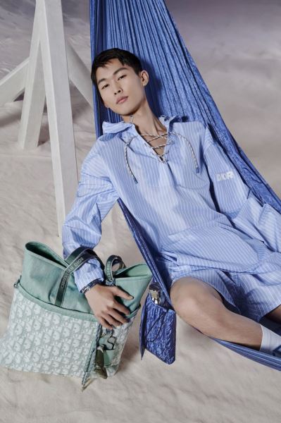 Dior представил новую пляжную коллекцию