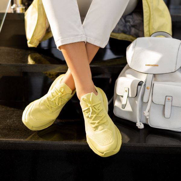 Geox представил новую женскую коллекцию кроссовок