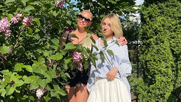 «Не хочет ассоциироваться со мной»: дочь Волочковой отреклась от своей матери